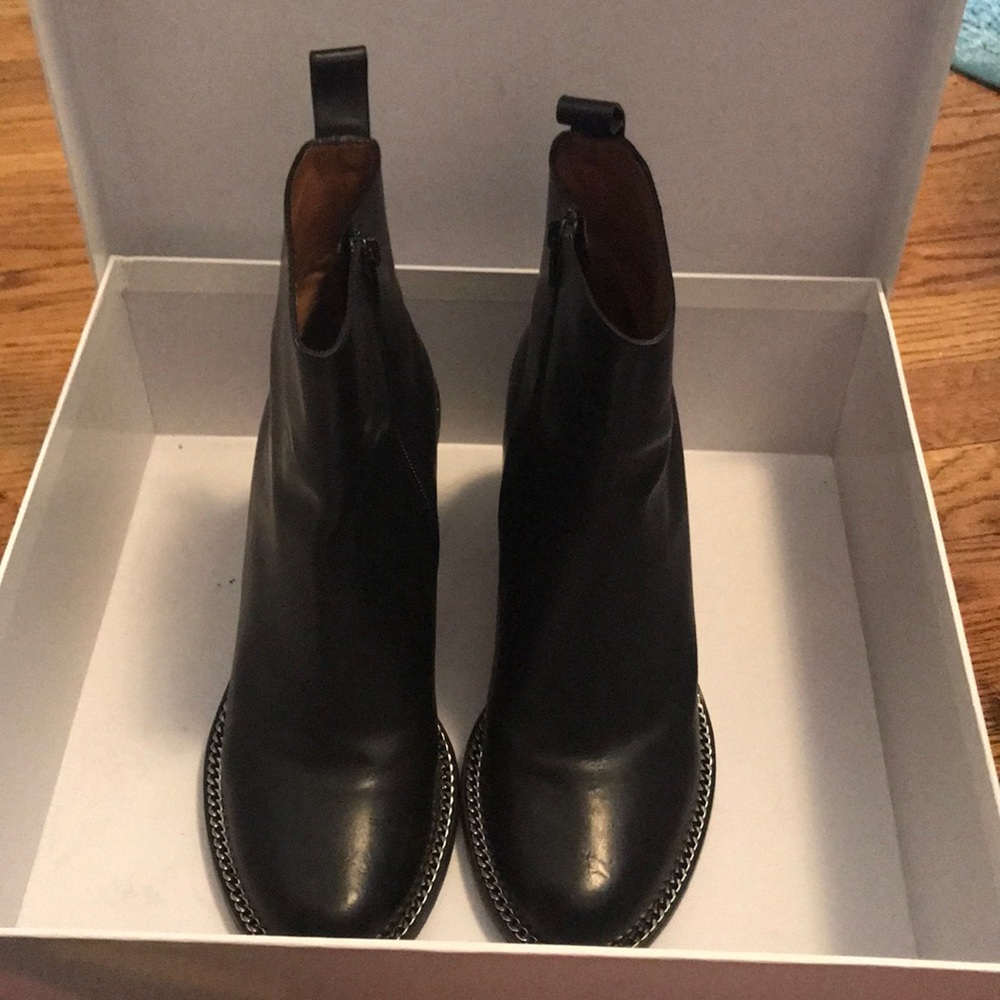 ▪️Givenchy Booties ▪️100% Authentic - Picture 3 of 7